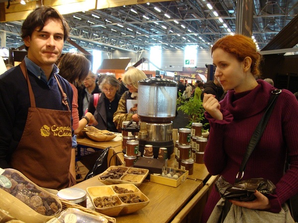 Шоколадный салон в Париже