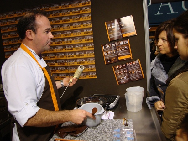 Шоколадный салон в Париже