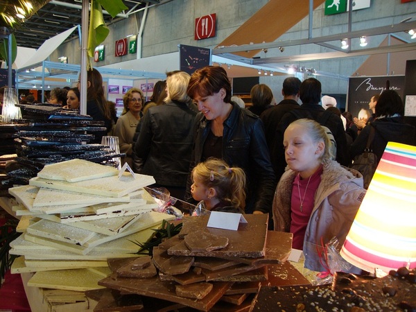 Шоколадный салон в Париже